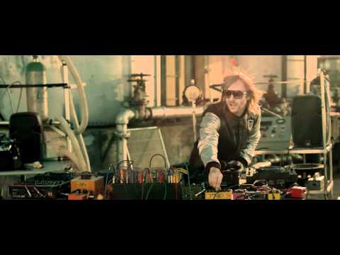 David Guetta - Where Them Girls At music video