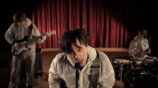 Watch the Smitten video