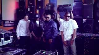 Play the Traffic Jammin' video