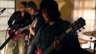 View the El Final video