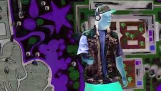 Watch the Jammin video