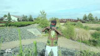 Play the The Gift (Love Me Now) video