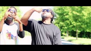 View the Love Me Or Hate Me (ft. Holiwud) video