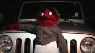 Play the El Muppet Song video