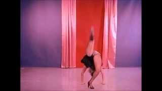 Watch the British Drunk Girl [NSFW] video