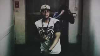 Play the Gritz & Grenades  video