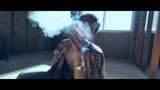 Watch the Flaunt video