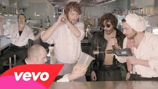 Mannen Met Snorren - Do It! music video