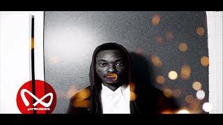 Watch the XO Clouds video