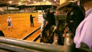 (Country) Doc West - Whole Lotta Bull