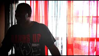 Play the Try Me (Remix) video