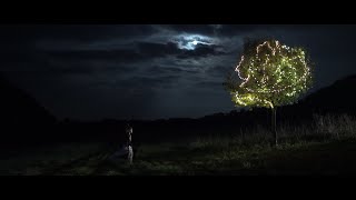 View the Jen Tak Si Plout video