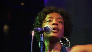 View the ElAy video