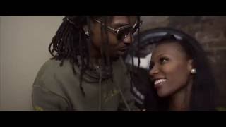 Watch the Dim The Lights (Ft. Ello Picasso) video