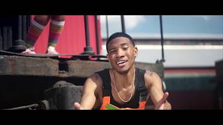 Watch the Royal Magic video