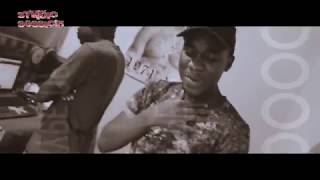 Watch the Freakstyle (Ft. Kaylo) video