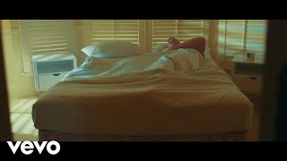 Play the 5 O'clock video