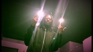 Play the Freestyle (He Goes In) video