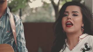 Play the I Can Be Your SeÃ±orita video