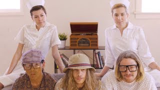 Mellow Grass - Odd Man Out music video