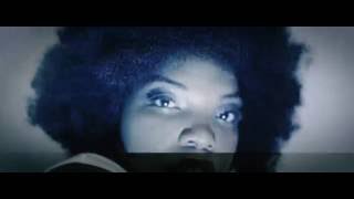 ElloVie - Uh-Oh (Ft. Wayne Patrick) music video